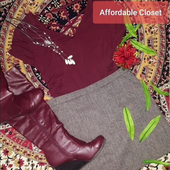 H&M Dresses & Skirts - •Skirt•